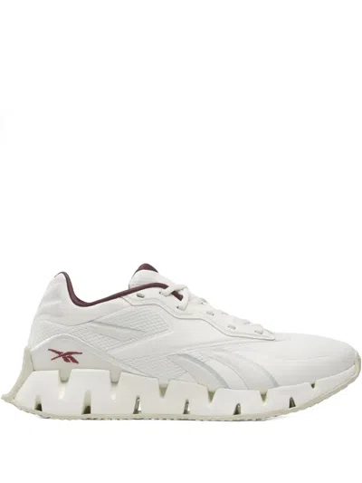 Reebok Zig Dynamica 4 Sneakers In White