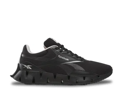 Reebok Zig Dynamica Str Running Shoe In Black