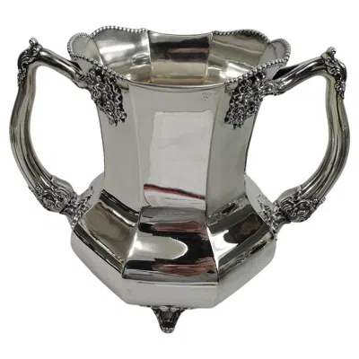 Pre-owned Reed & Barton Antique  American Edwardian Classical Sterling Silver Trophy Cup