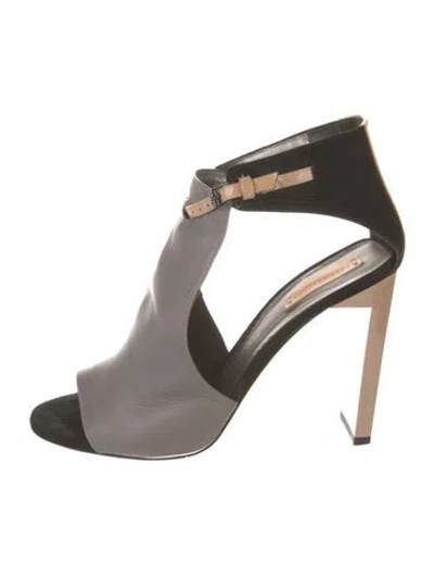Pre-owned Reed Krakoff Leather T-strap Pumps In Gray