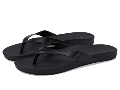 Reef Cushion Court In Black