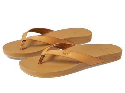 Reef Cushion Court In Brown