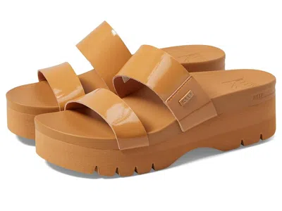 Reef Cushion Vista Higher In Brown