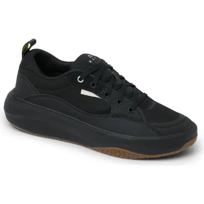 Reef Fanning Sneaker In Black