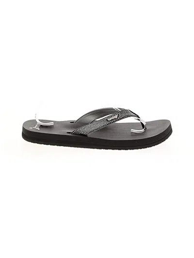 Pre-owned Reef Flip Flops In Gray