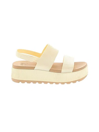 Pre-owned Reef Sandals In Ivory
