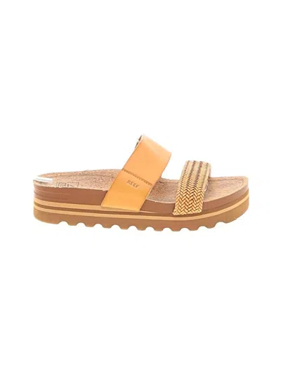 Pre-owned Reef Sandals In Tan