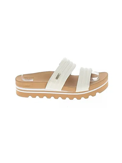 Pre-owned Reef Sandals In White