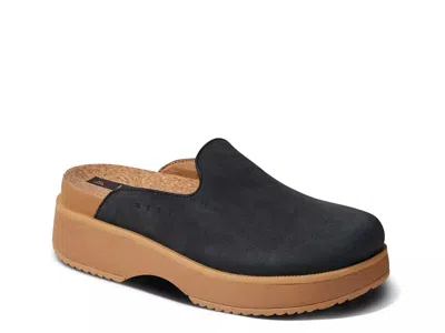 Reef Vista Skye Platform Clog In Black