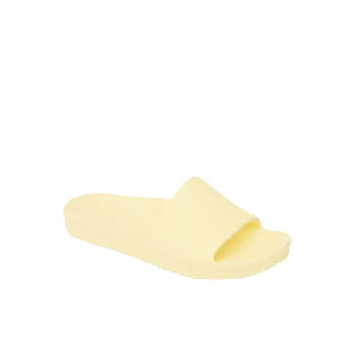 Reef Water Scout Pale Banana Cj6272 Women's In Yellow