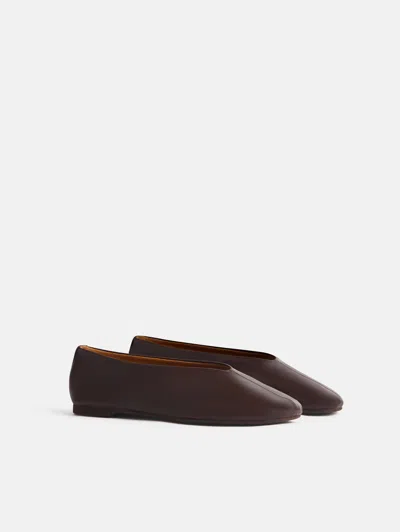 Reformation Blaine Flat Brown 9.5