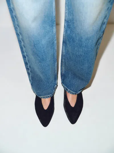 Reformation Calista Flat Black Velvet 5