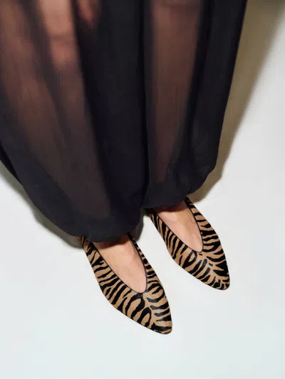 Reformation Calista Flat Brown 5