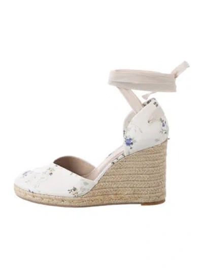 Pre-owned Reformation Canvas Floral Print Pumps In White