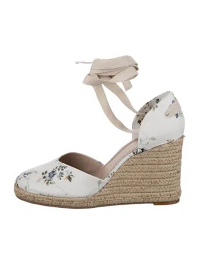 Pre-owned Reformation Canvas Floral Print Pumps In White