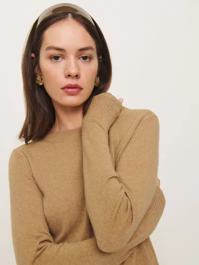 Reformation Dana Cashmere Crew Sweater In Creme Brulee