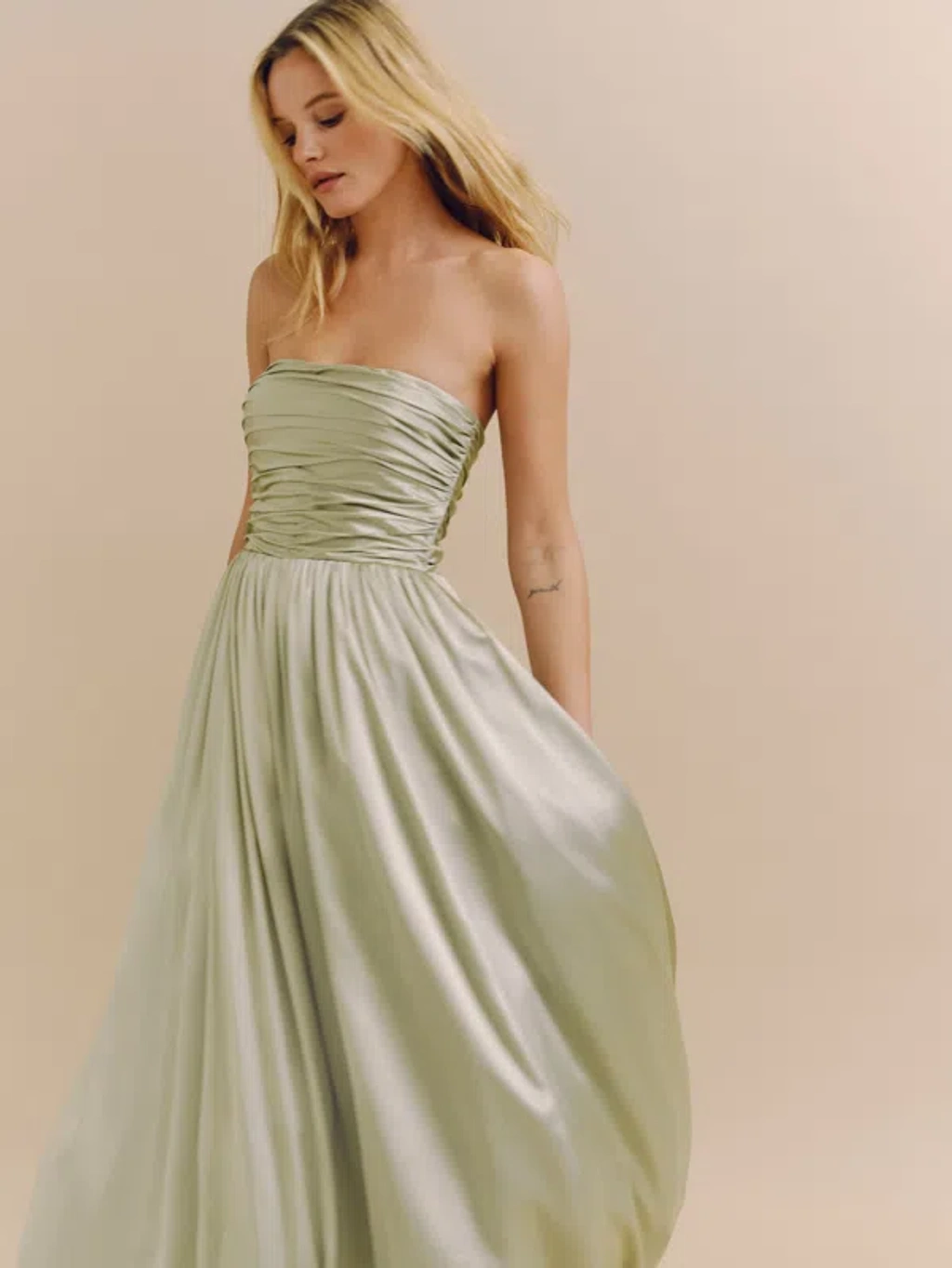 dried herb bridesmaid dresses Reformation Elspeth Dress In Herbs It’s a shade that formal chiffon evening gown A-Line Dress | Savana Color:Rosewater