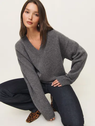 Reformation Jadey Cashmere Oversized V-neck Sweater In Thunder