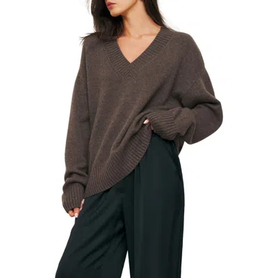 Reformation Jadey Oversized V-neck Sweater In Dachshund