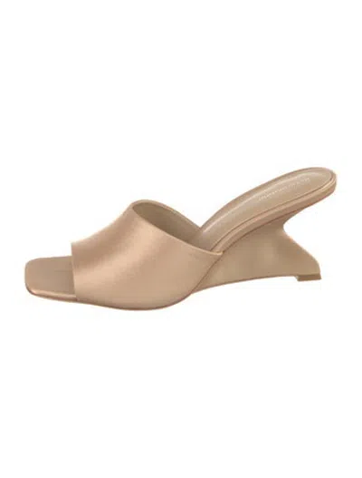 Pre-owned Reformation Leather Mules In Neutrals