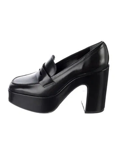Pre-owned Reformation Leather Pumps In Black