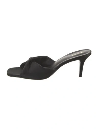 Pre-owned Reformation Leather Slides In Black