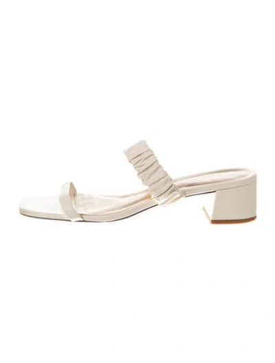 Pre-owned Reformation Leather Slides In Neutral