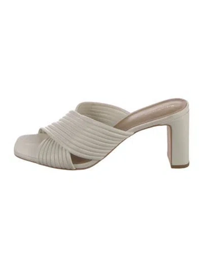 Pre-owned Reformation Leather Slides In White