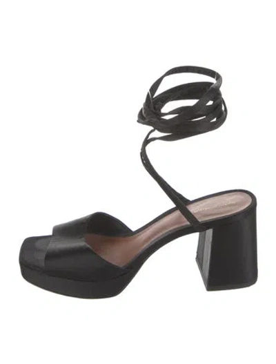 Pre-owned Reformation Sandals In Black