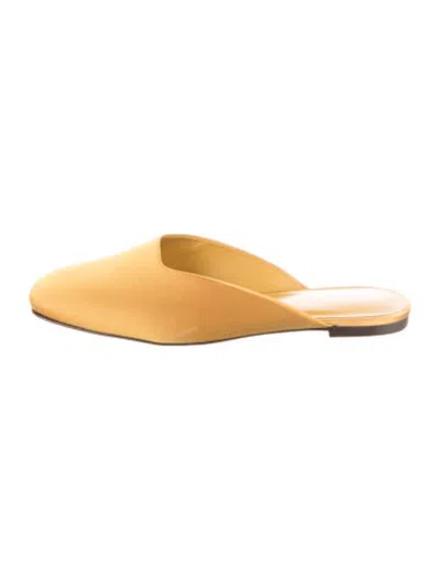 Pre-owned Reformation Satin Slides In Yellow