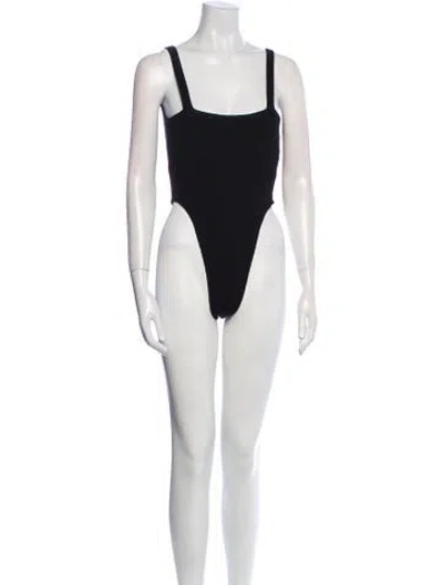 Pre-owned Reformation Square Neckline Sleeveless Bodysuit In Black