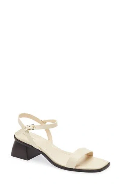 Reformation Stephanie Sandal In Brown