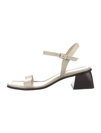 Pre-owned Reformation Suede Sandals In Neutral
