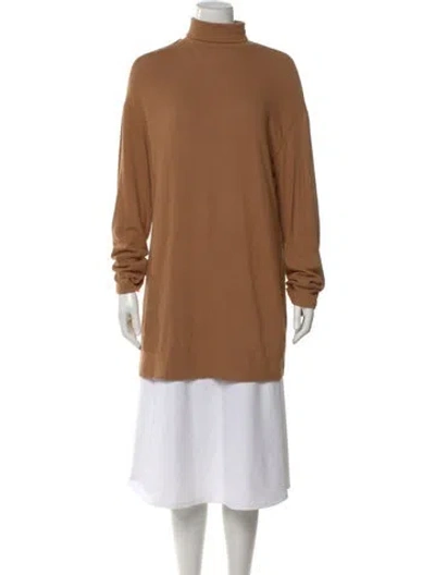 Pre-owned Reformation Turtleneck Sweater In Neutral