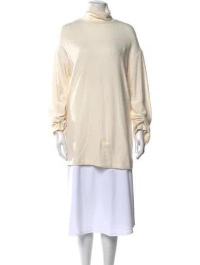 Pre-owned Reformation Turtleneck Sweater In White