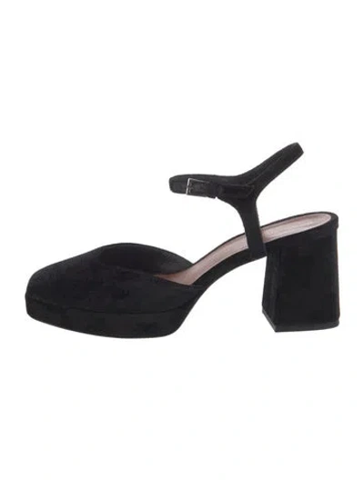 Pre-owned Reformation Velvet Mules In Black