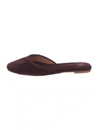 Pre-owned Reformation Velvet Mules In Burgundy