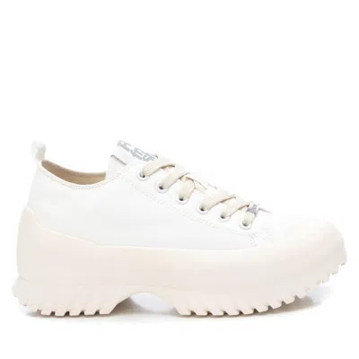 Refresh Xti Women's Canvas Platform Sneakers White