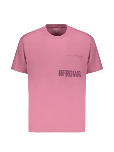 Refrigiwear Logo-print Chest-pocket T-shirt In Pink
