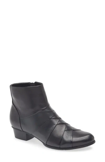 Regarde Le Ciel Stefany Block Heel Bootie In Black