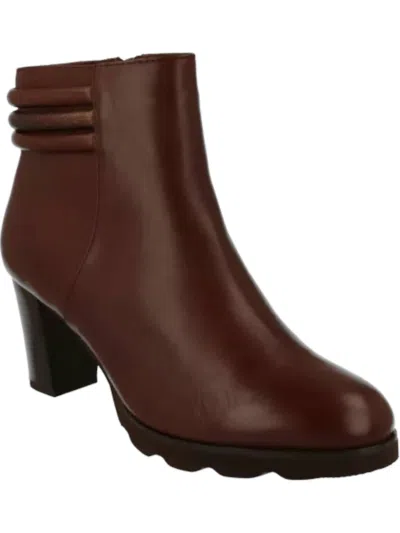 Regarde Le Ciel Women's Patricia Boot In Rust In Brown