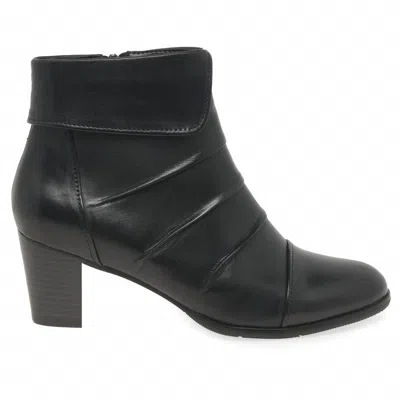 Regarde Le Ciel Women's Sonia 134 Bootie In Elefant Glo Black