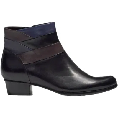 Regarde Le Ciel Women's Stefany Boots In Black/muddy/melanzana In Multi