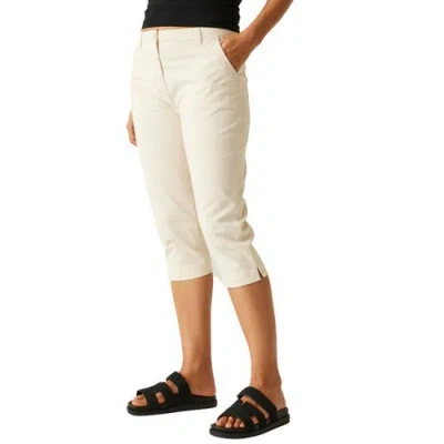 Regatta Bayletta Capri Trousers In White