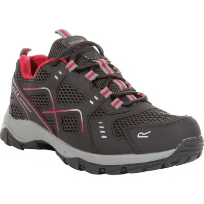 Regatta Vendeavour Walking Shoes In Black