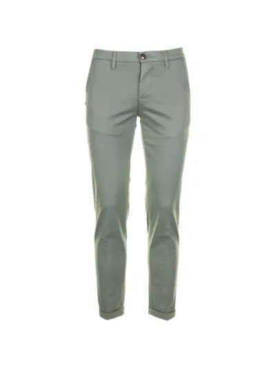 Re-hash Chino Cuffed Trousers In Green
