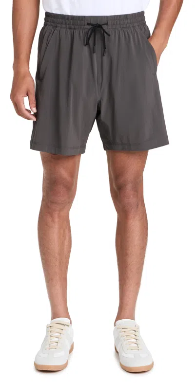 Reigning Champ 4-way Stretch Training Shorts 7 Carbon