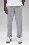 Reigning Champ Midweight French Terry Sweatpants In Heather Grey
