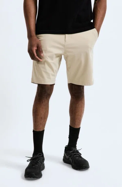 Reigning Champ Stretch Warp Knit Standard Coach's 9-inch Shorts In Desert