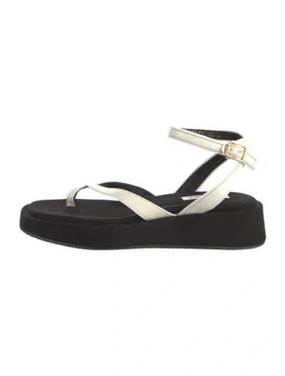 Pre-owned Reike Nen Leather Sandals In White